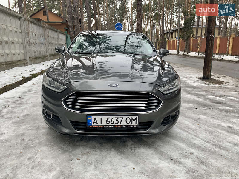 Седан Ford Fusion 2015 в Жовтих Водах