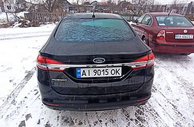 Седан Ford Fusion 2017 в 