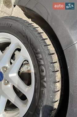 Седан Ford Fusion 2015 в 