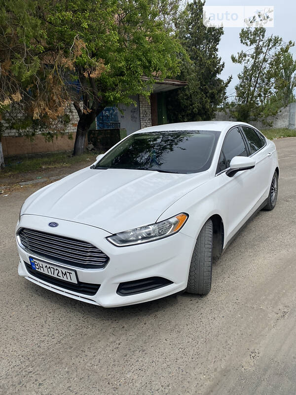 Седан Ford Fusion 2013 в Николаеве