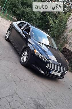 Седан Ford Fusion 2013 в Ужгороде