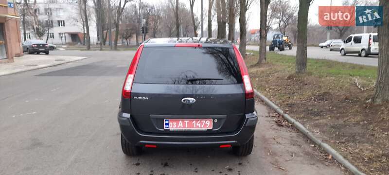 Хетчбек Ford Fusion 2008 в Валках