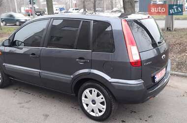 Хетчбек Ford Fusion 2008 в Валках