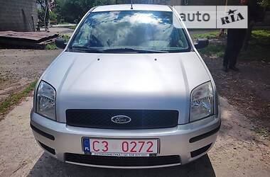Хэтчбек Ford Fusion 2003 в 