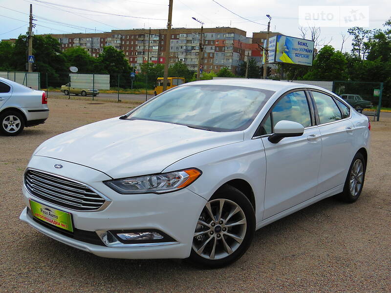 Седан Ford Fusion 2016 в Кропивницком