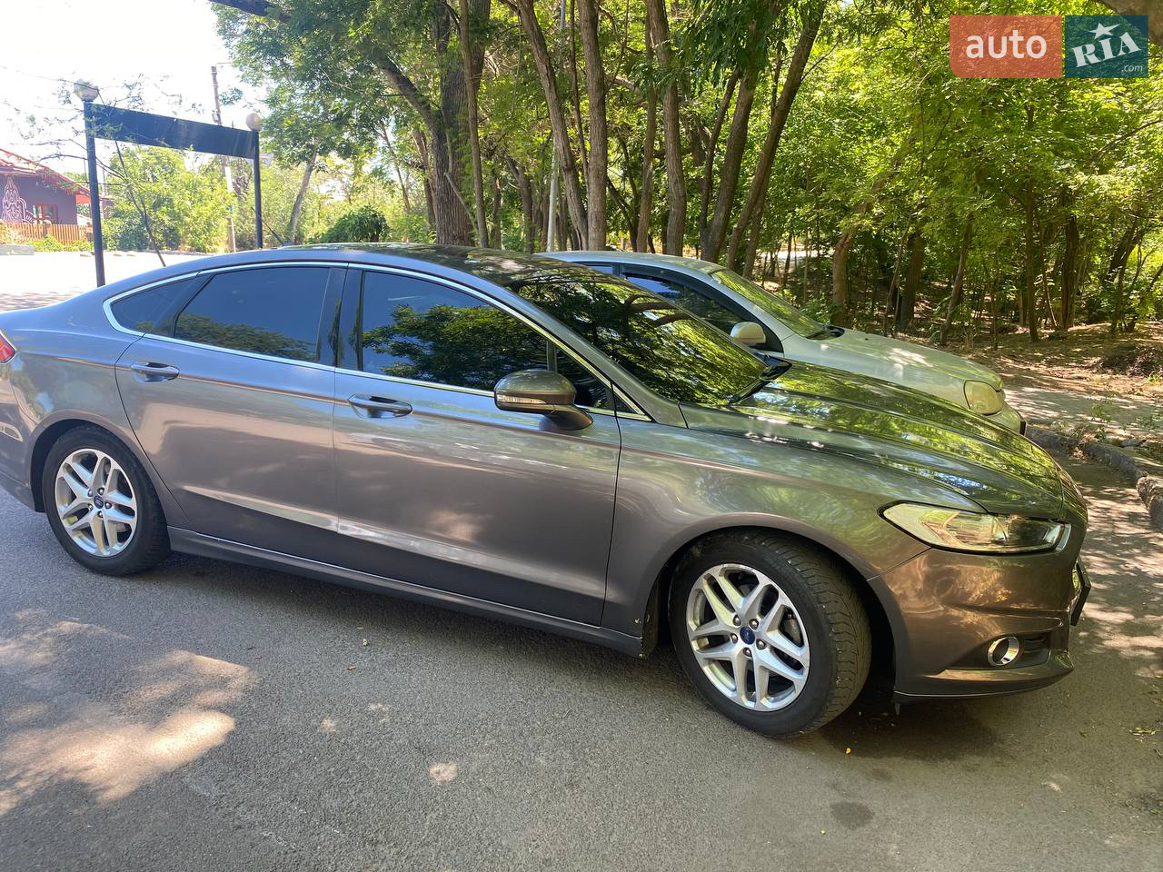 2013 Ford Fusion - мініатюра 16