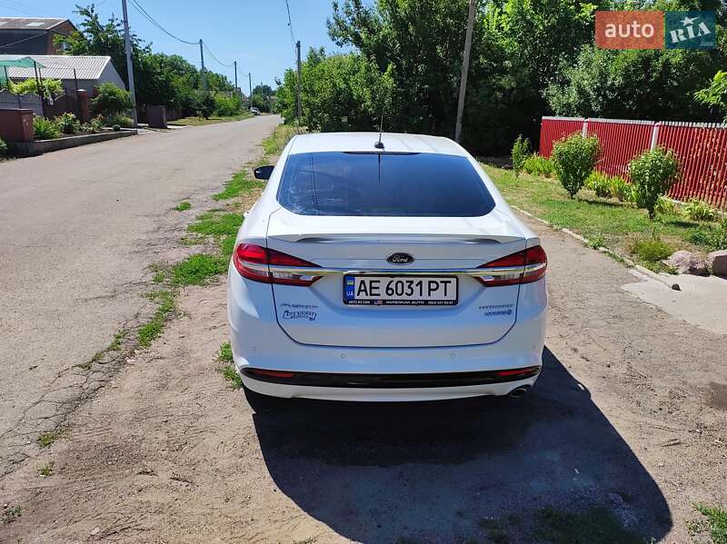Седан Ford Fusion 2017 в Апостолово