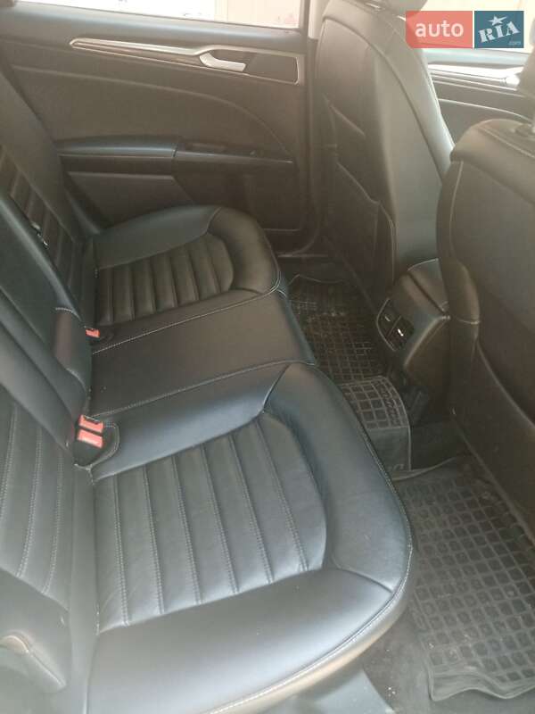 Седан Ford Fusion 2017 в Тернополе