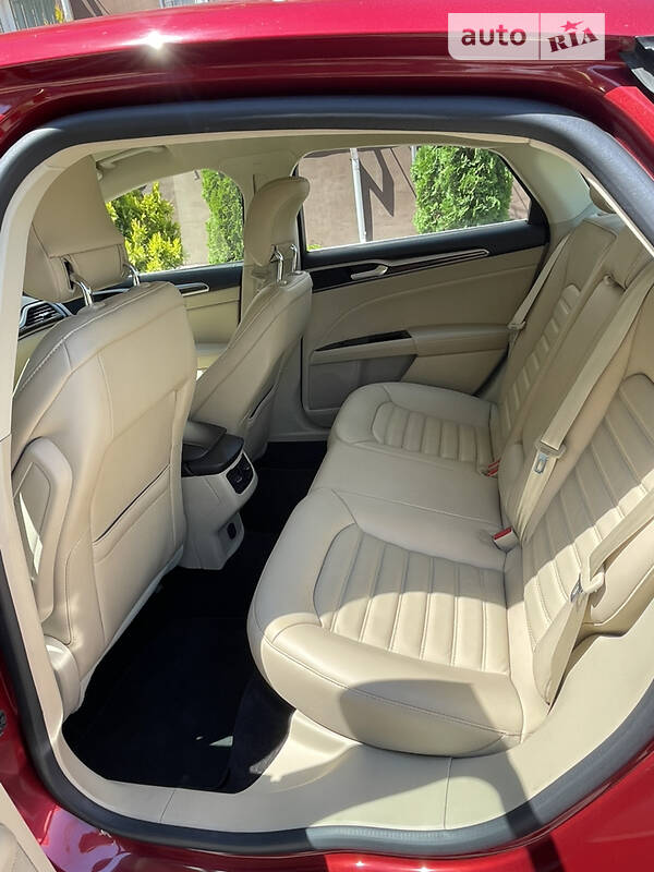 Седан Ford Fusion 2013 в Южном фото 28 Седан Ford Fusion 2013 в Южном