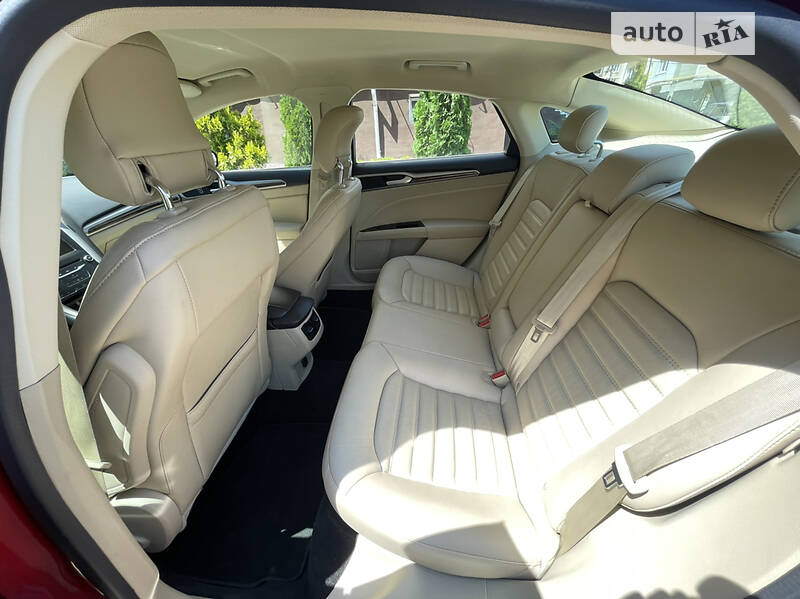 Седан Ford Fusion 2013 в Южном фото 30 Седан Ford Fusion 2013 в Южном