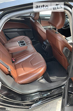 Седан Ford Fusion 2014 в 