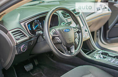 Седан Ford Fusion 2019 в Дрогобыче