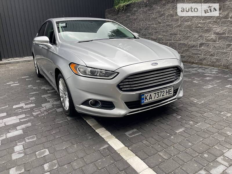 Седан Ford Fusion 2013 в Киеве