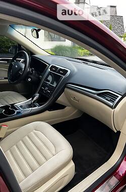 Седан Ford Fusion 2014 в Киеве