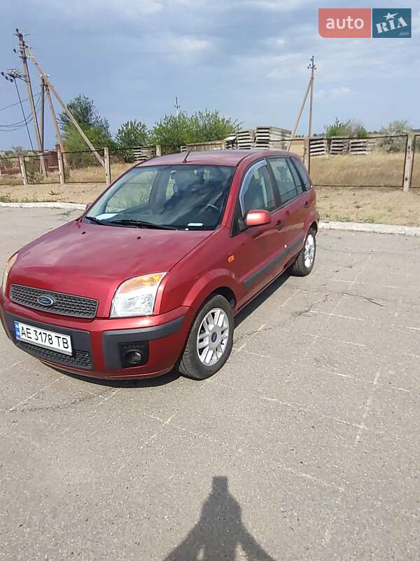 Хетчбек Ford Fusion 2008 в Березанці