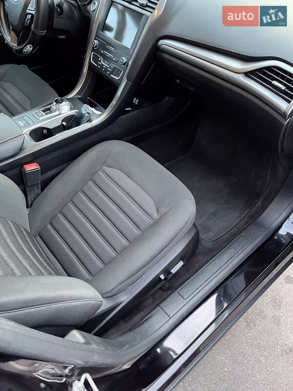 Седан Ford Fusion 2018 в Дніпрі фото 31 Седан Ford Fusion 2018 в Дніпрі