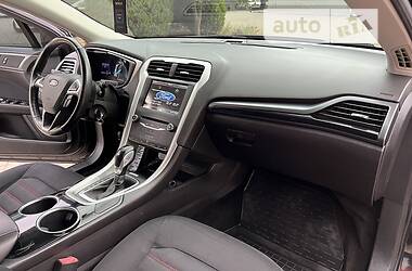 Седан Ford Fusion 2012 в Одесі