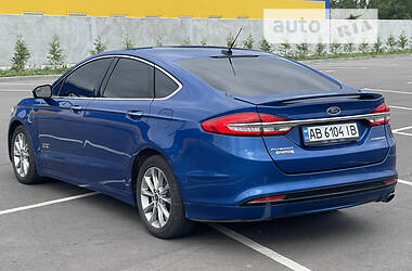 Седан Ford Fusion 2016 в Виннице