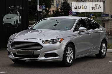 Седан Ford Fusion 2013 в Харькове