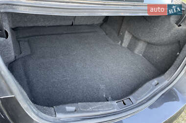 Седан Ford Fusion 2014 в 