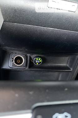 Седан Ford Fusion 2015 в 