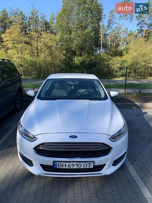 Ford Fusion 2013