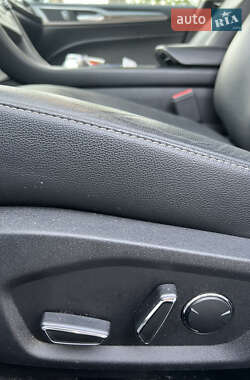 Седан Ford Fusion 2017 в Запоріжжі