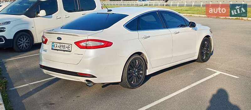 Седан Ford Fusion 2013 в Киеве
