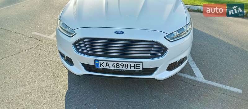 Седан Ford Fusion 2013 в Киеве