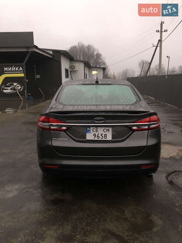 Седан Ford Fusion 2018 в Вижнице