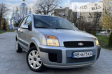 Хэтчбек Ford Fusion 2007 в 