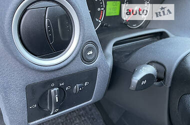 Хэтчбек Ford Fusion 2007 в 