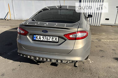 Седан Ford Fusion 2015 в Киеве