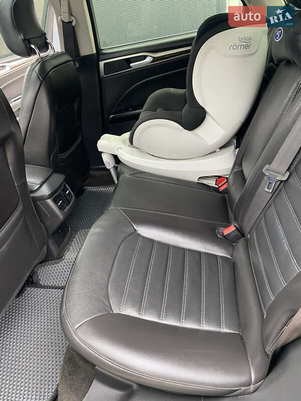 Седан Ford Fusion 2013 в Одессе
