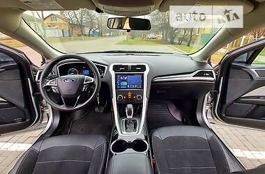 Седан Ford Fusion 2013 в Черкассах