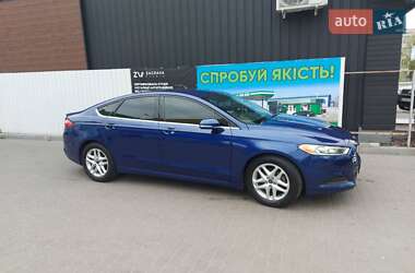 Седан Ford Fusion 2014 в Черкасах