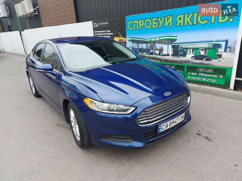 Седан Ford Fusion 2014 в Черкасах