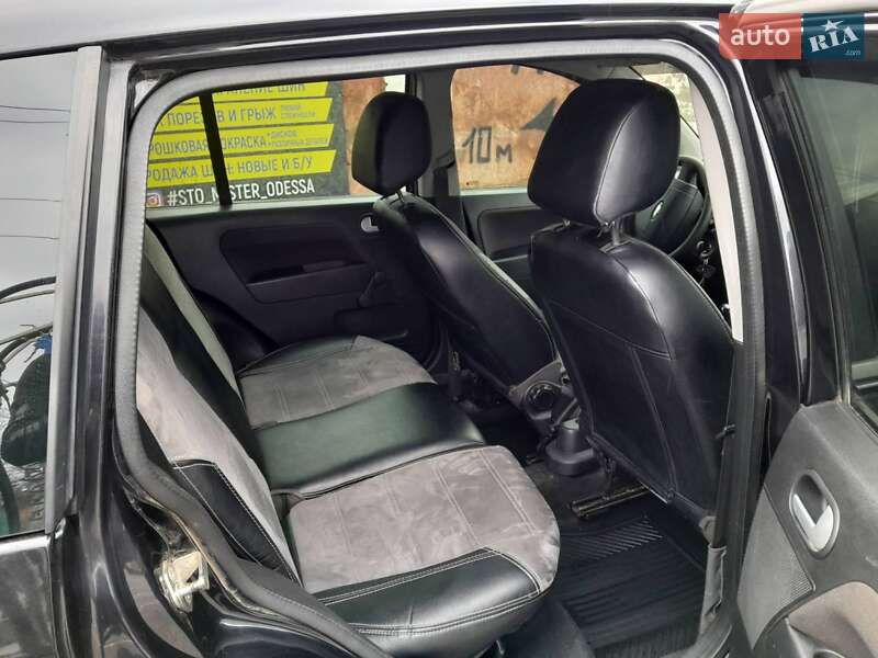 Хетчбек Ford Fusion 2008 в Одесі