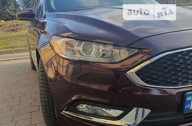 Седан Ford Fusion 2018 в Львові