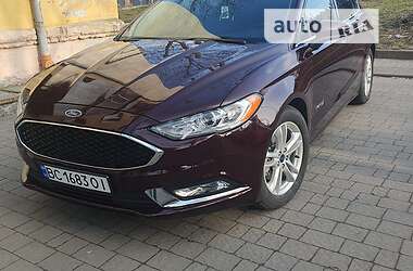 Седан Ford Fusion 2018 в Львові