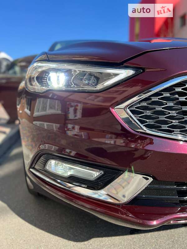 Седан Ford Fusion 2016 в Києві