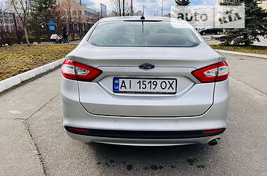 Седан Ford Fusion 2013 в Киеве