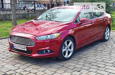Седан Ford Fusion 2014 в 