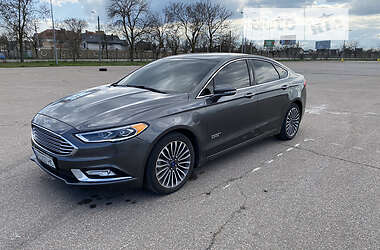Седан Ford Fusion 2016 в Одесі