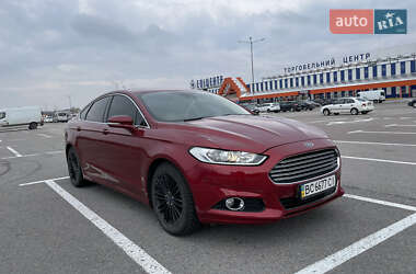 Седан Ford Fusion 2014 в Львове