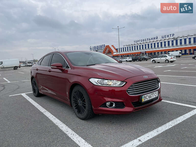 Седан Ford Fusion 2014 в Львове