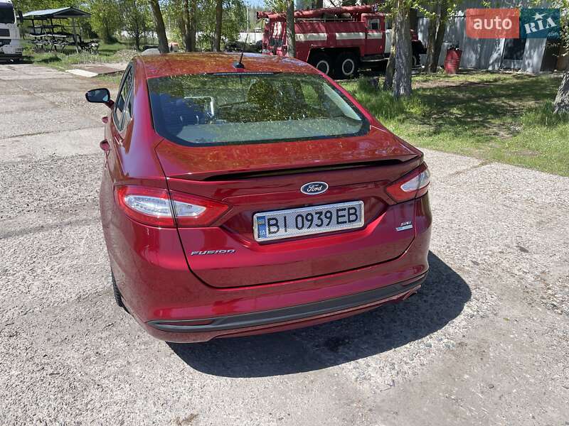 Седан Ford Fusion 2016 в Полтаве