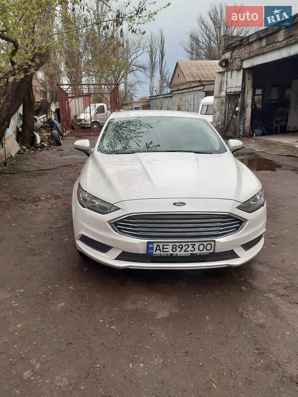 Седан Ford Fusion 2017 в Кривому Розі