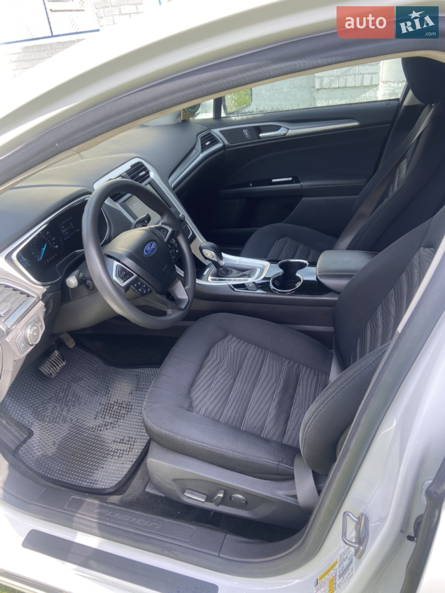 2015 Ford Fusion - мініатюра 26