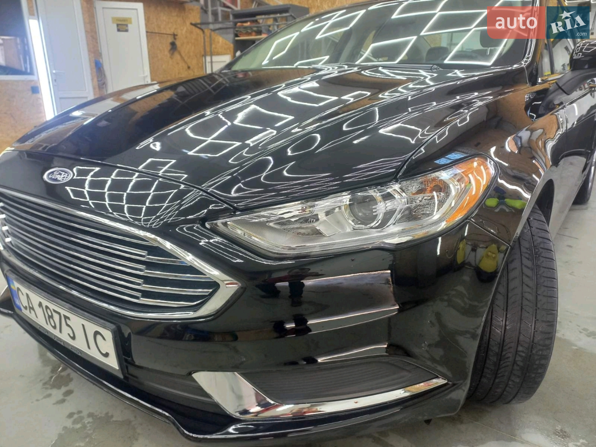 2017 Ford Fusion - мініатюра 23